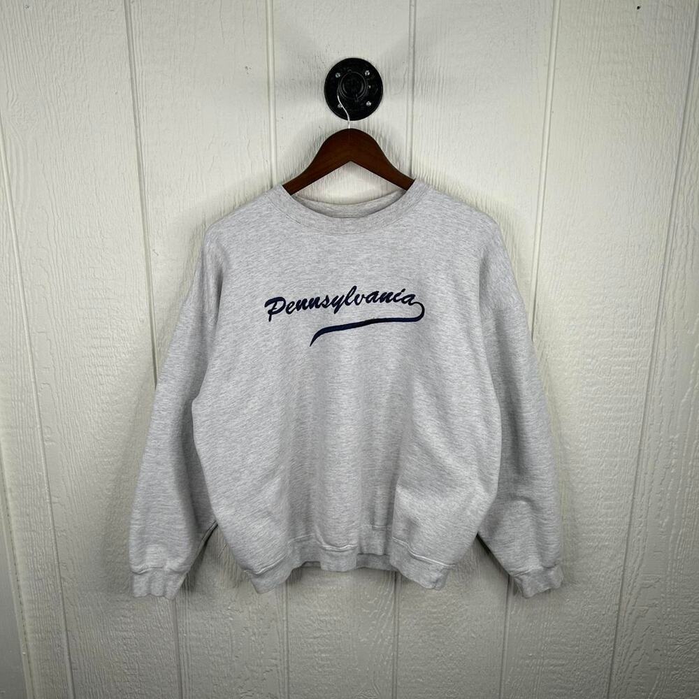 Vintage 90’s Hanes Pennsylvania Embroidered Crewneck Size Large